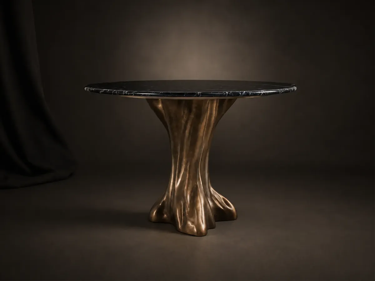 Calypso dining table