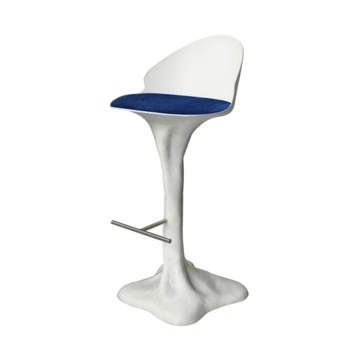 Cadeira flora em branco e tecido azul aveludado